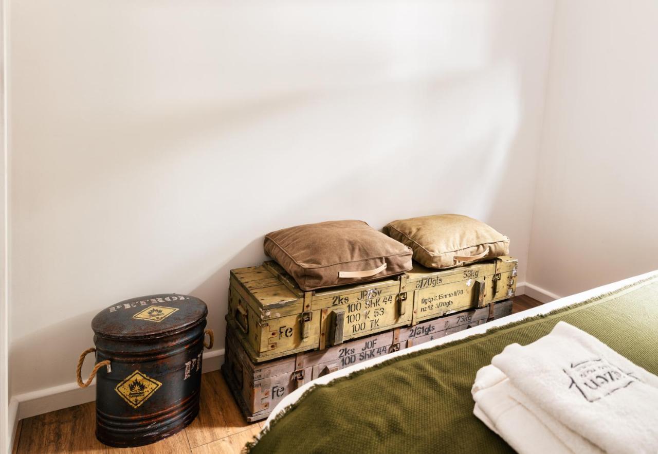 Azen Cool House Bed & Breakfast Azenhas do Mar Bagian luar foto